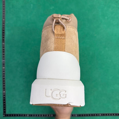 UGG