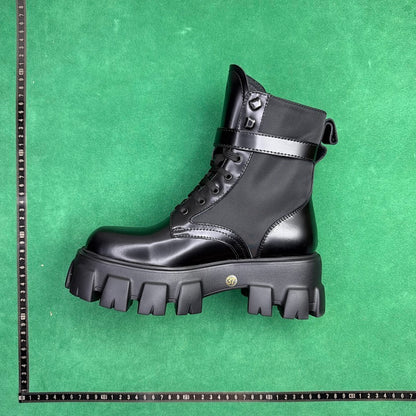 Prada - Monolith B