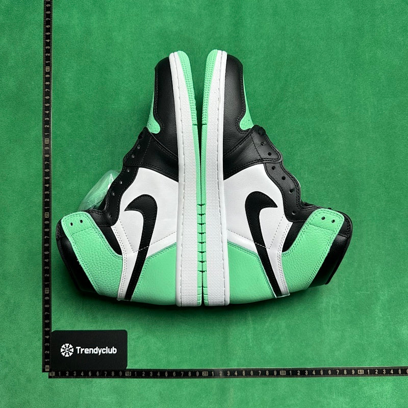 Air Jordan 1