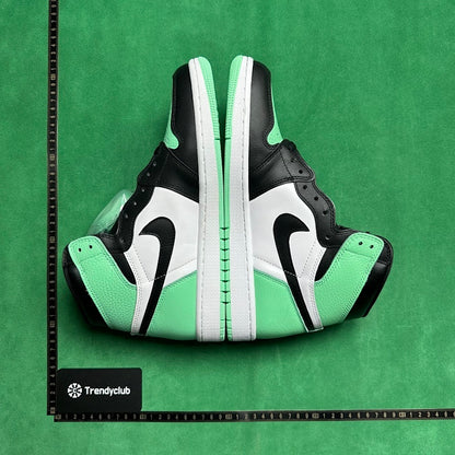 Air Jordan 1
