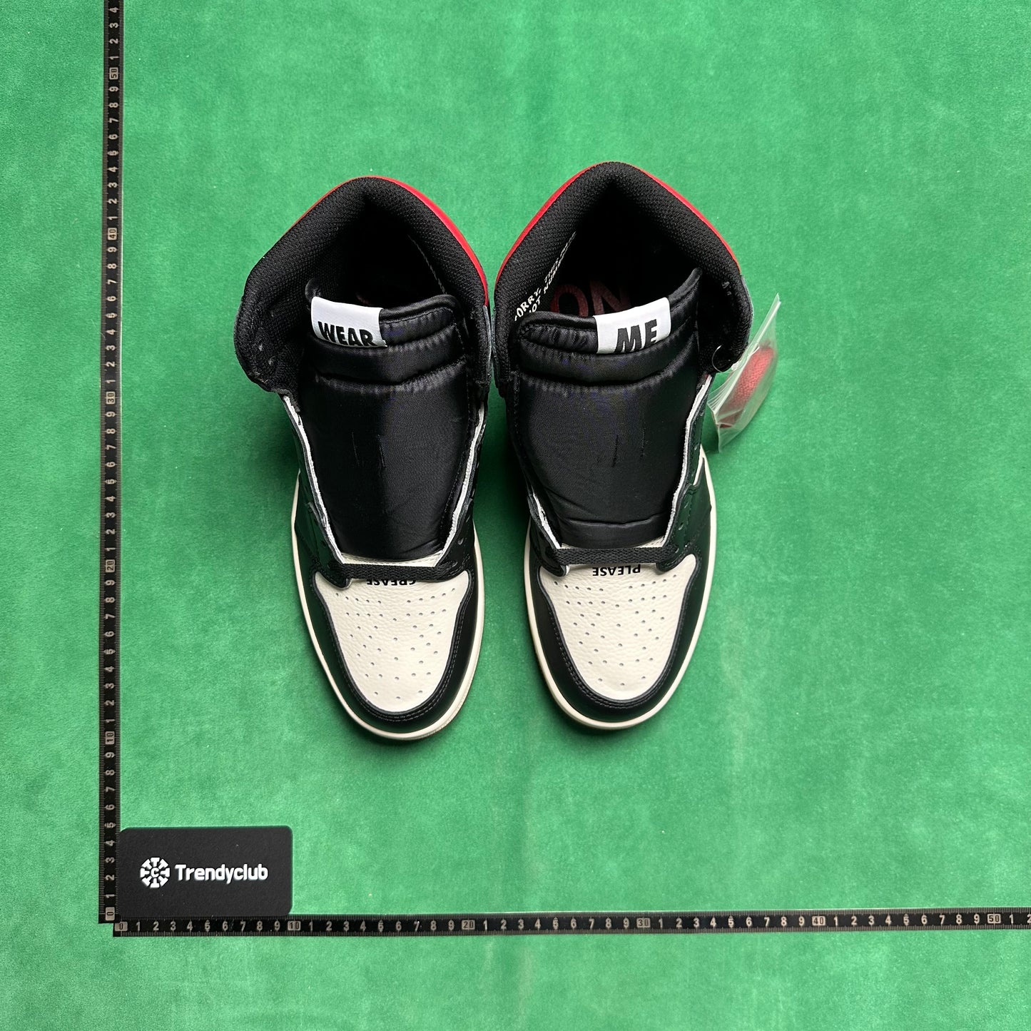 Air Jordan 1