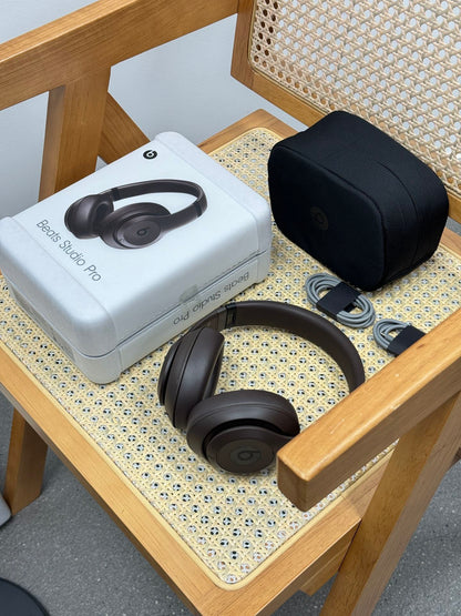 Beats Studio Pro