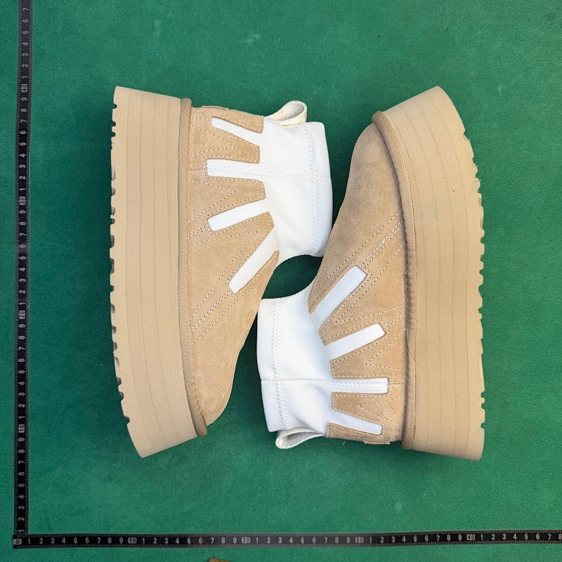 UGG