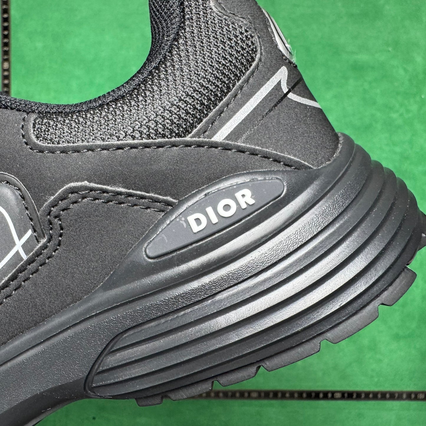 Dior