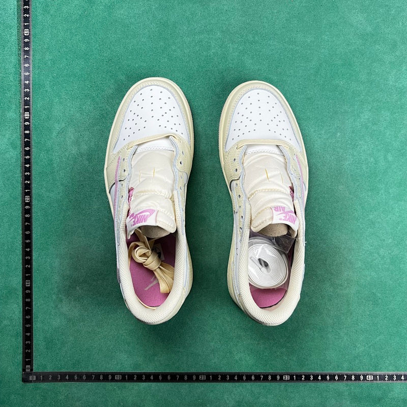 Air Jordan 1
