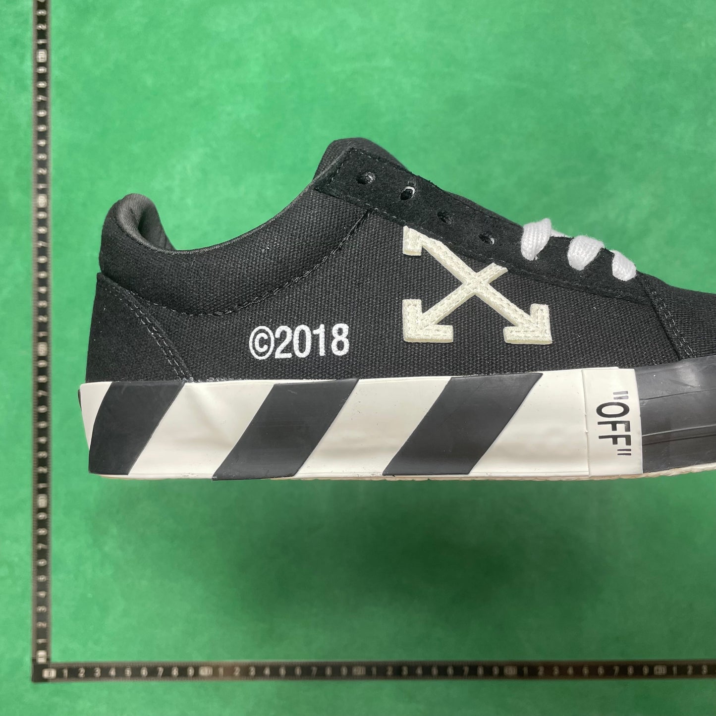 OffWhite - Gym Shoes Lover