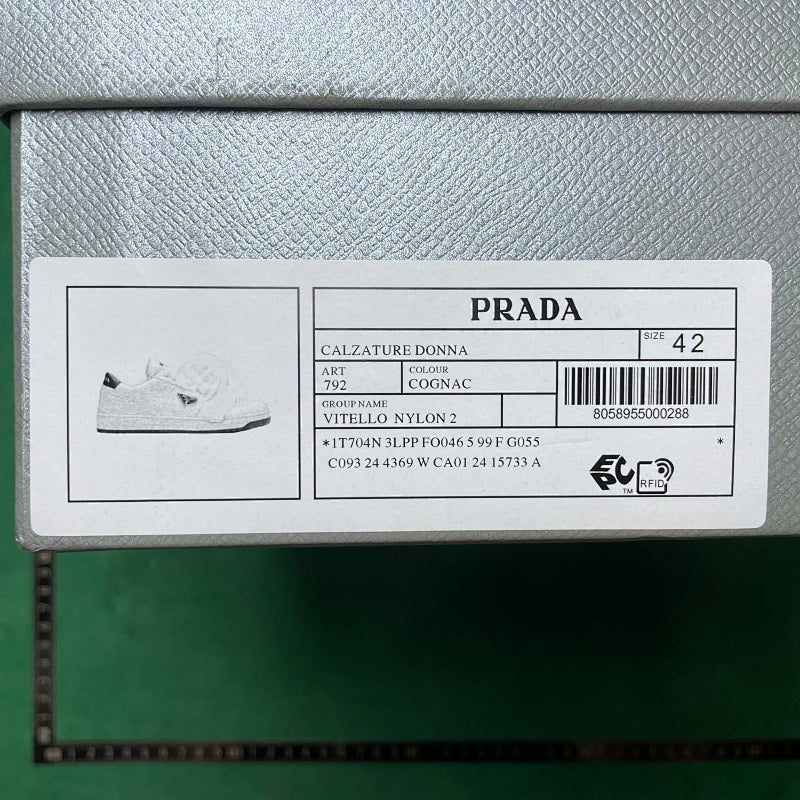 Prada - Downtown