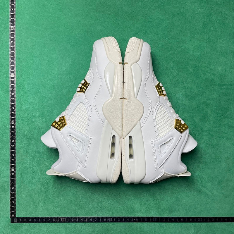 Air Jordan 4 WMNS Retro