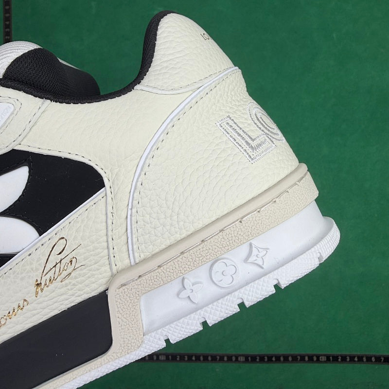 Louis Vuitton  - TT Trainer