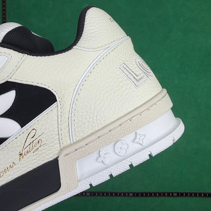 Louis Vuitton  - TT Trainer