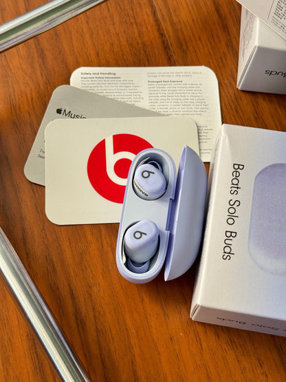 Beats Solo buds