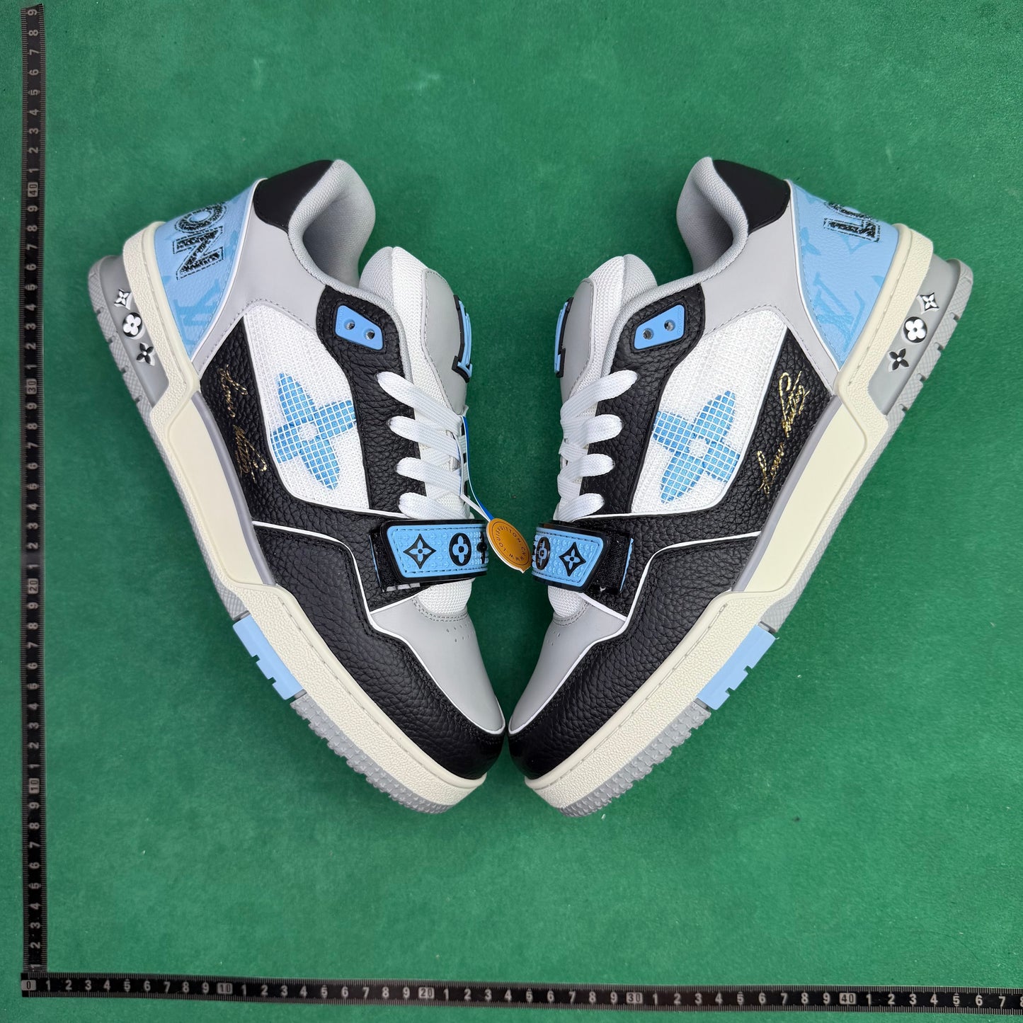 Louis Vuitton  - TT Trainer