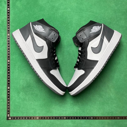 Air Jordan 1