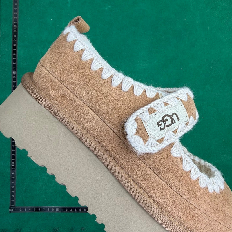 UGG