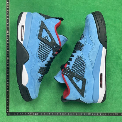 Air Jordan 4 Retro