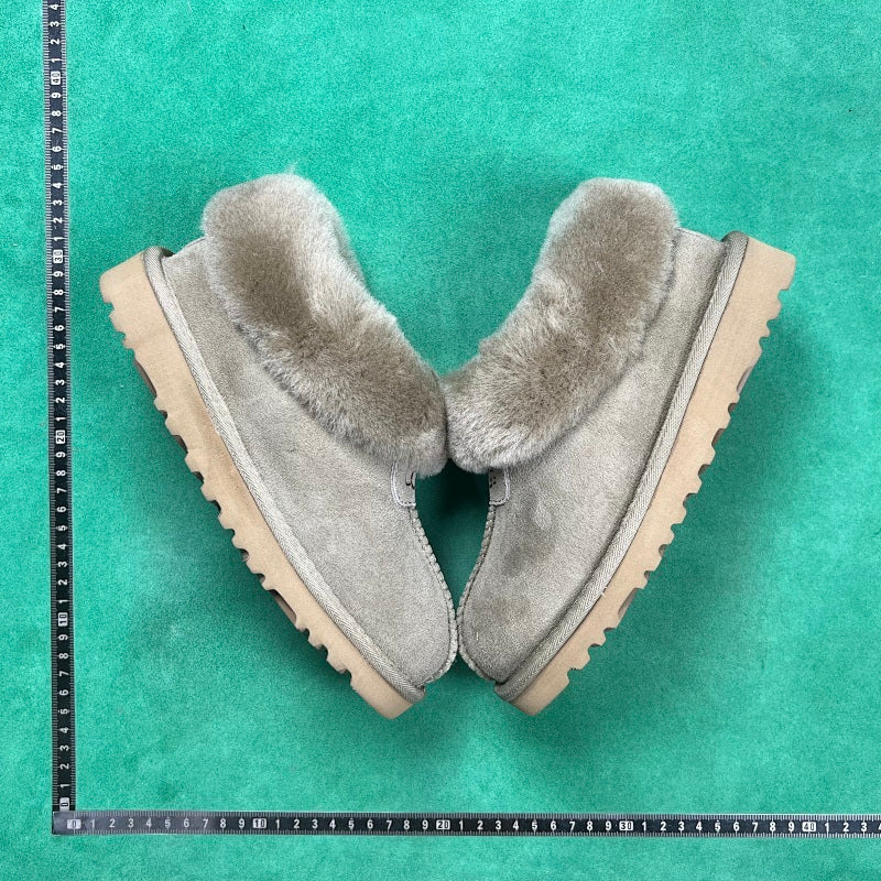 UGG