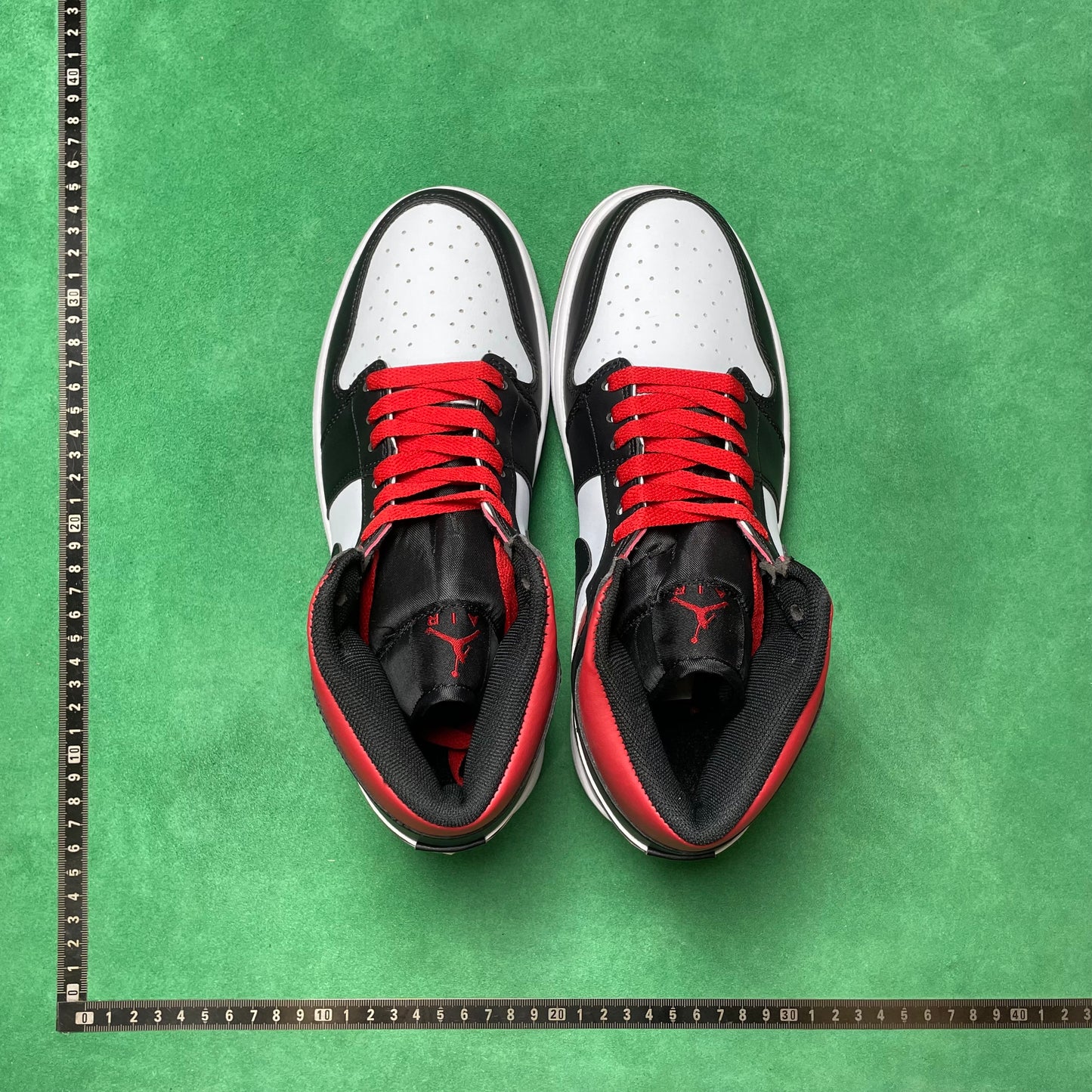 Air Jordan 1