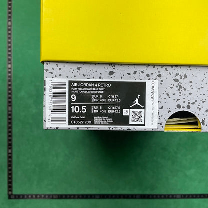 Air Jordan 4 Retro