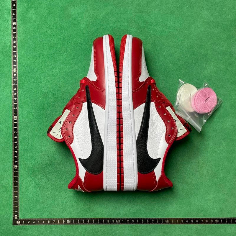 Air Jordan 1 Low OG SP