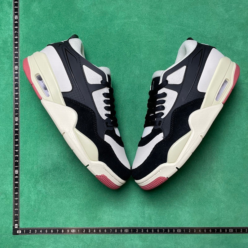 Air Jordan 4 RM