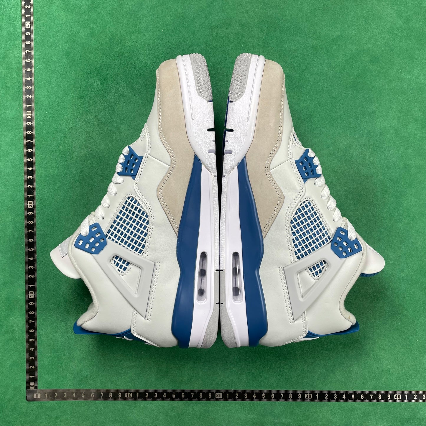 Air Jordan 4 Se