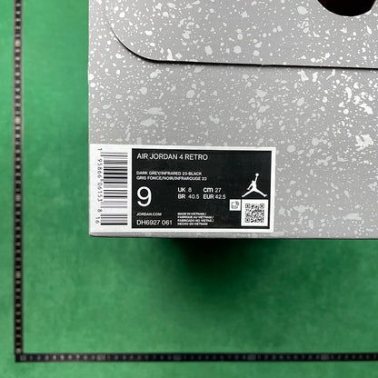 Air Jordan 4 Retro