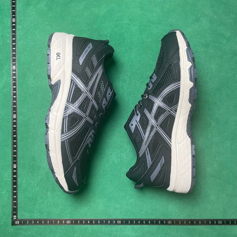 Asics Gel- Venture 6