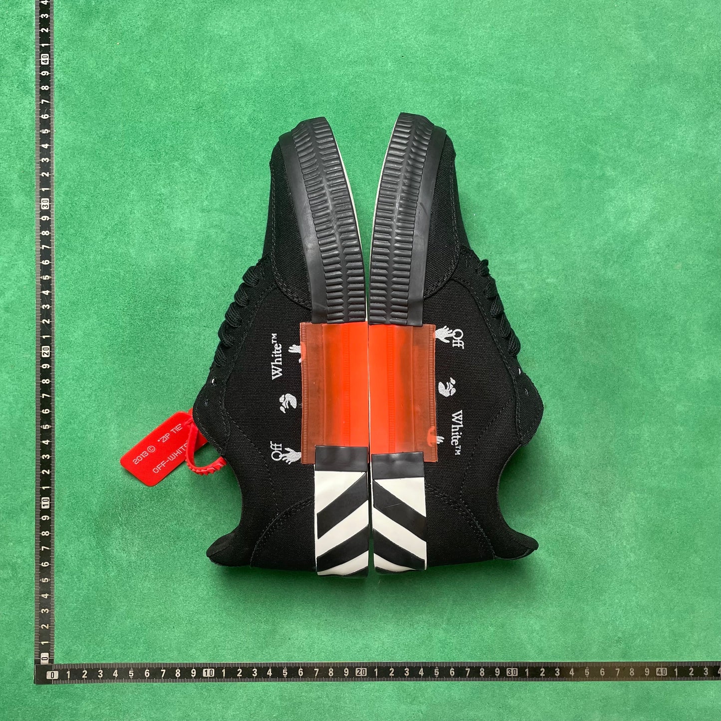 OffWhite - Gym Shoes Lover
