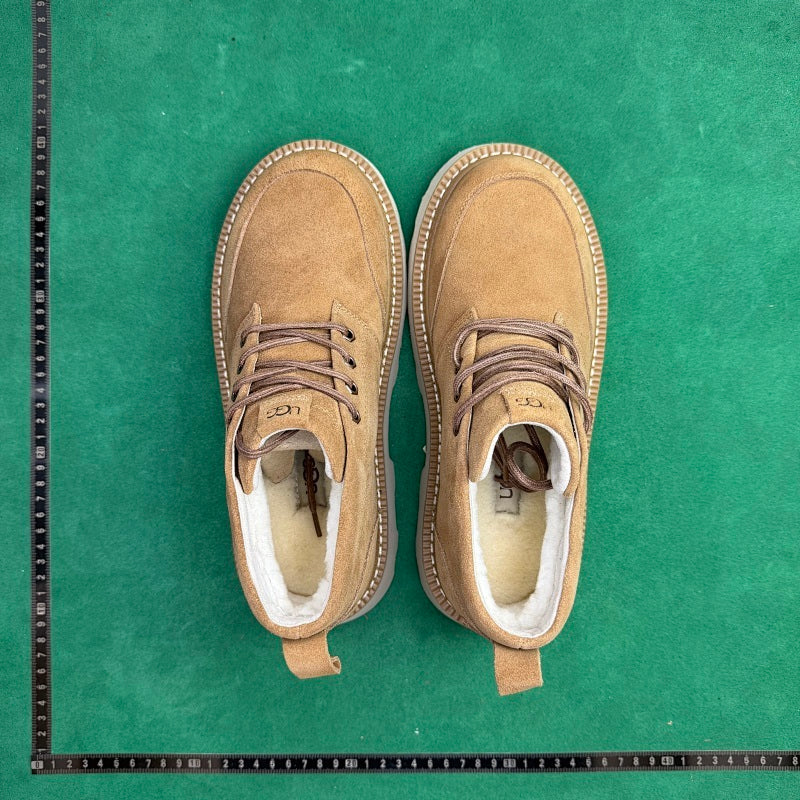 UGG