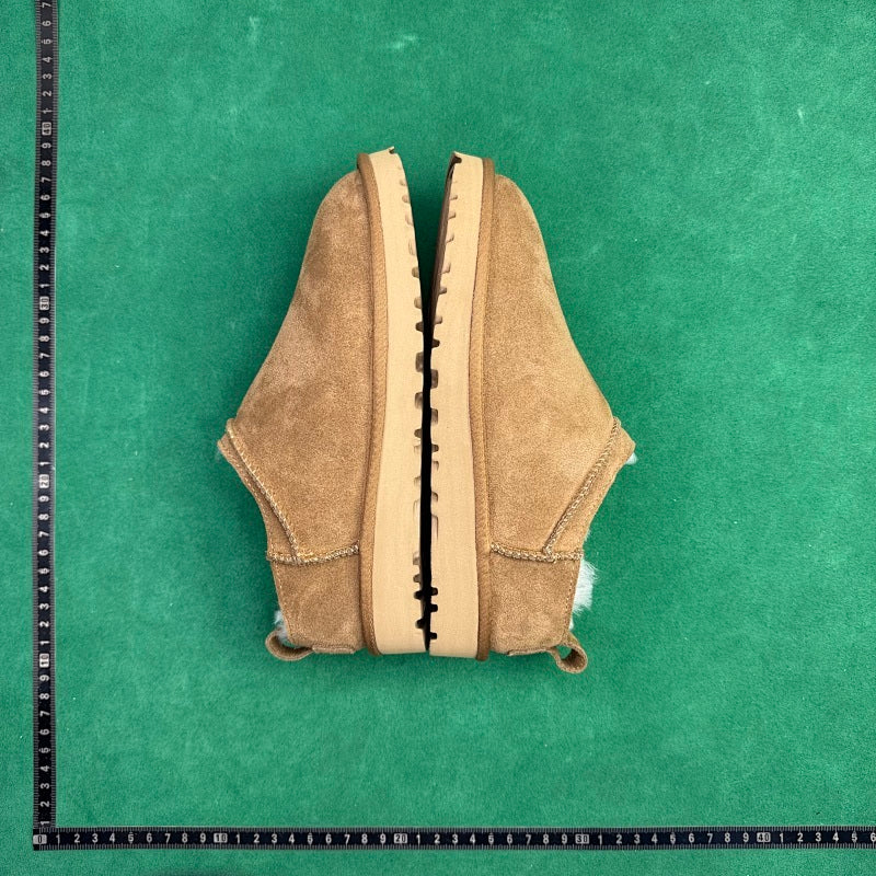 UGG