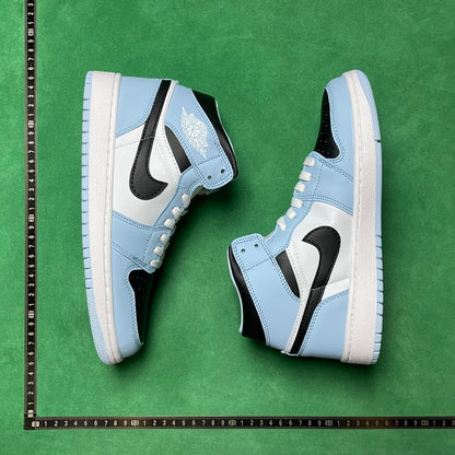 Air Jordan 1