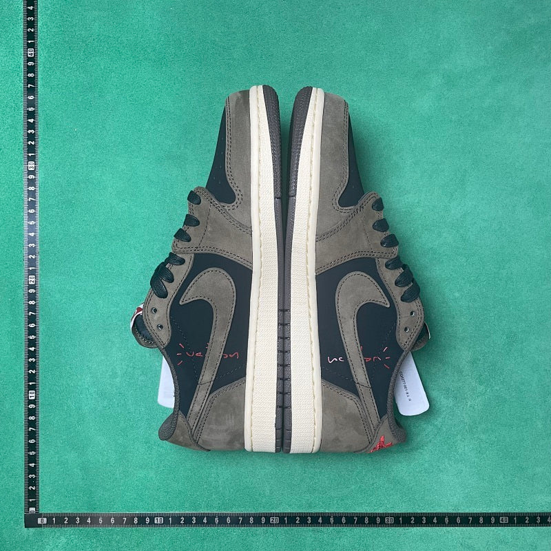Air Jordan 1