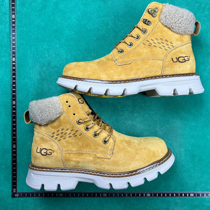 UGG