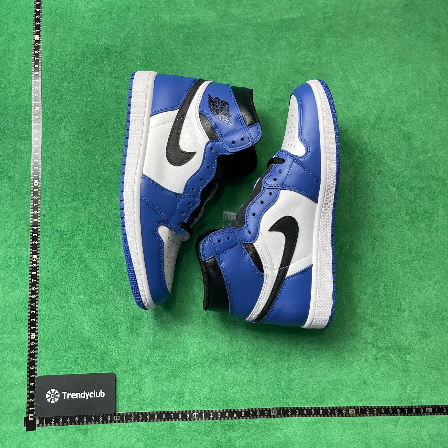 Air Jordan 1