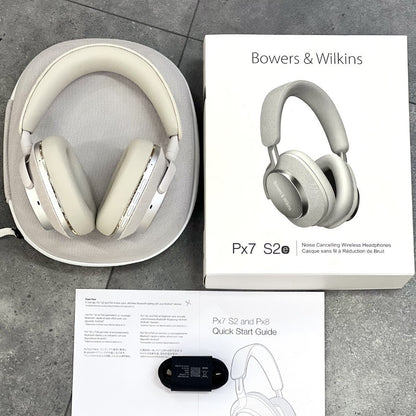 Bowers & Wilkins Headphone