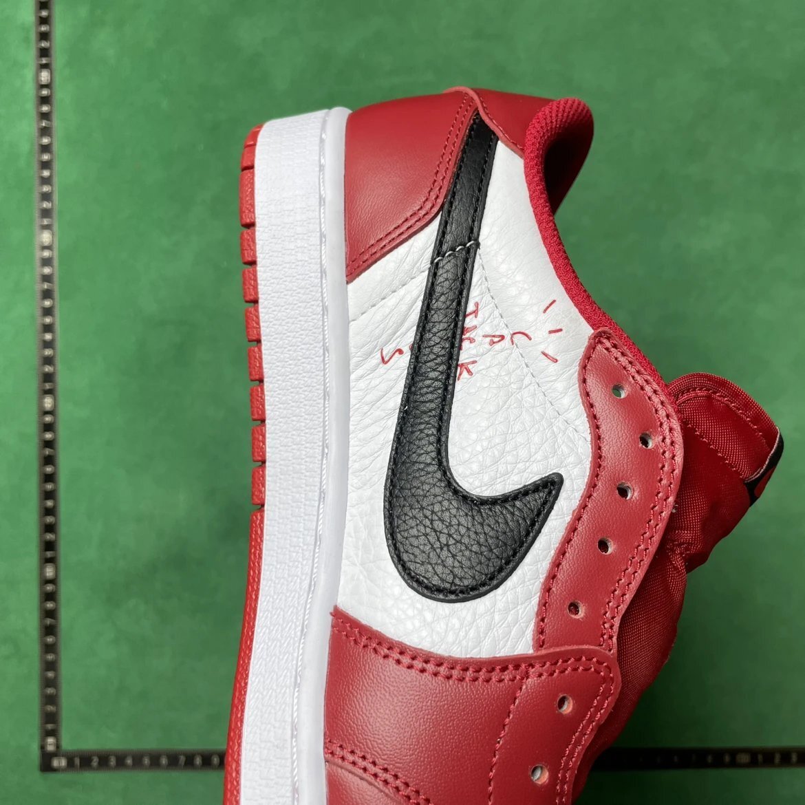 Air Jordan 1 Low OG SP