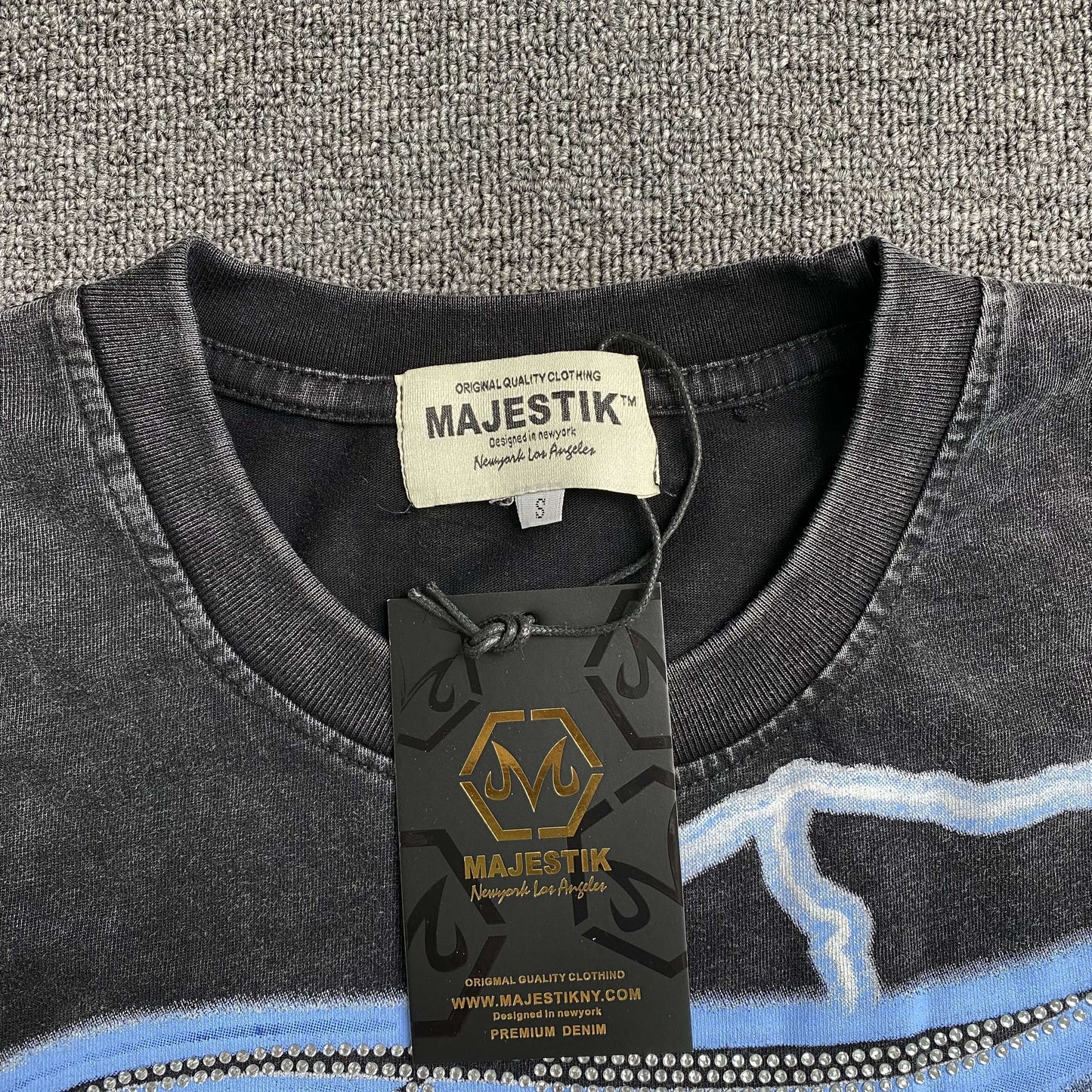 MAJESTIK