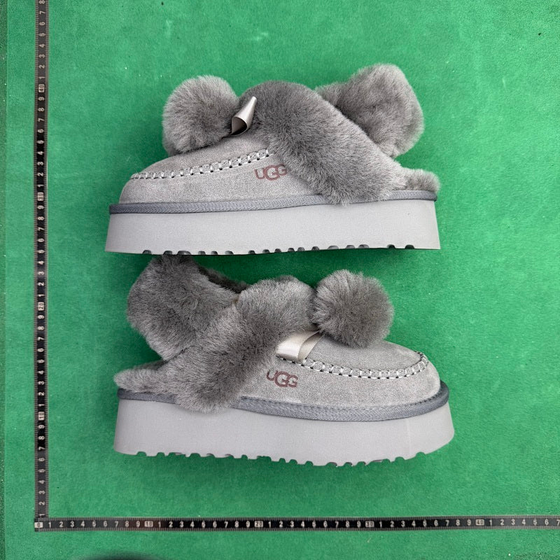 UGG
