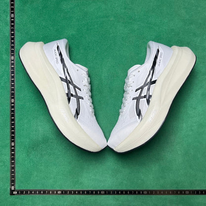 Asics Magic Speed 4