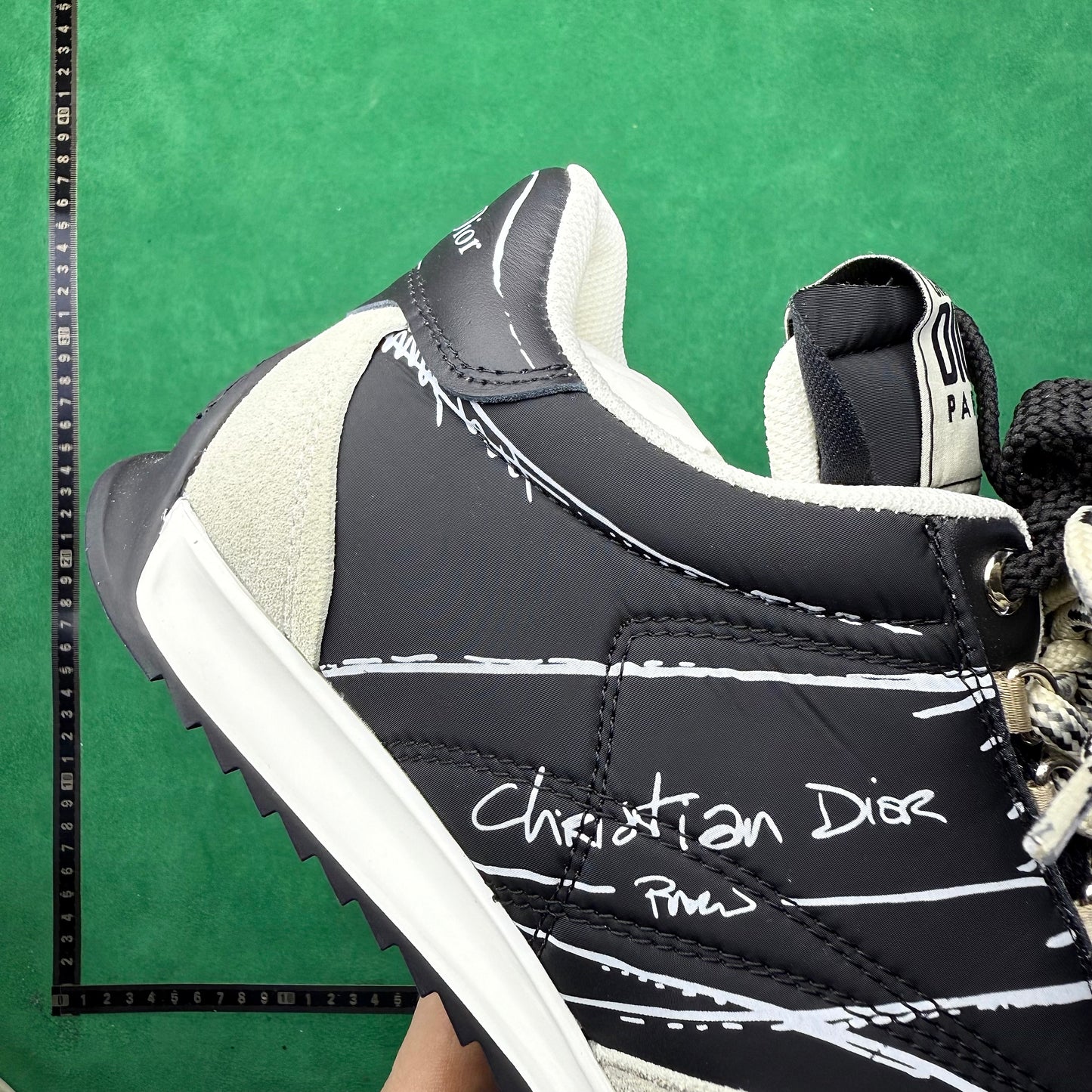 Dior