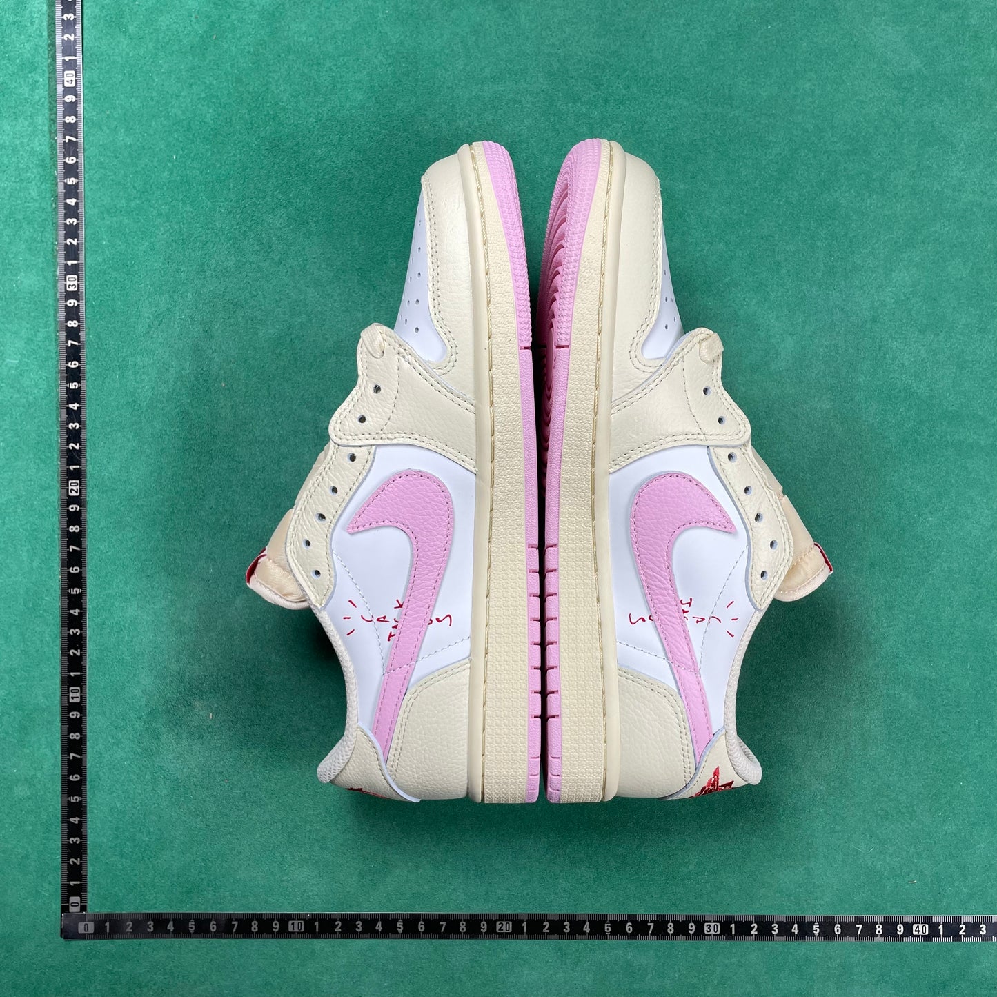 Air Jordan 1
