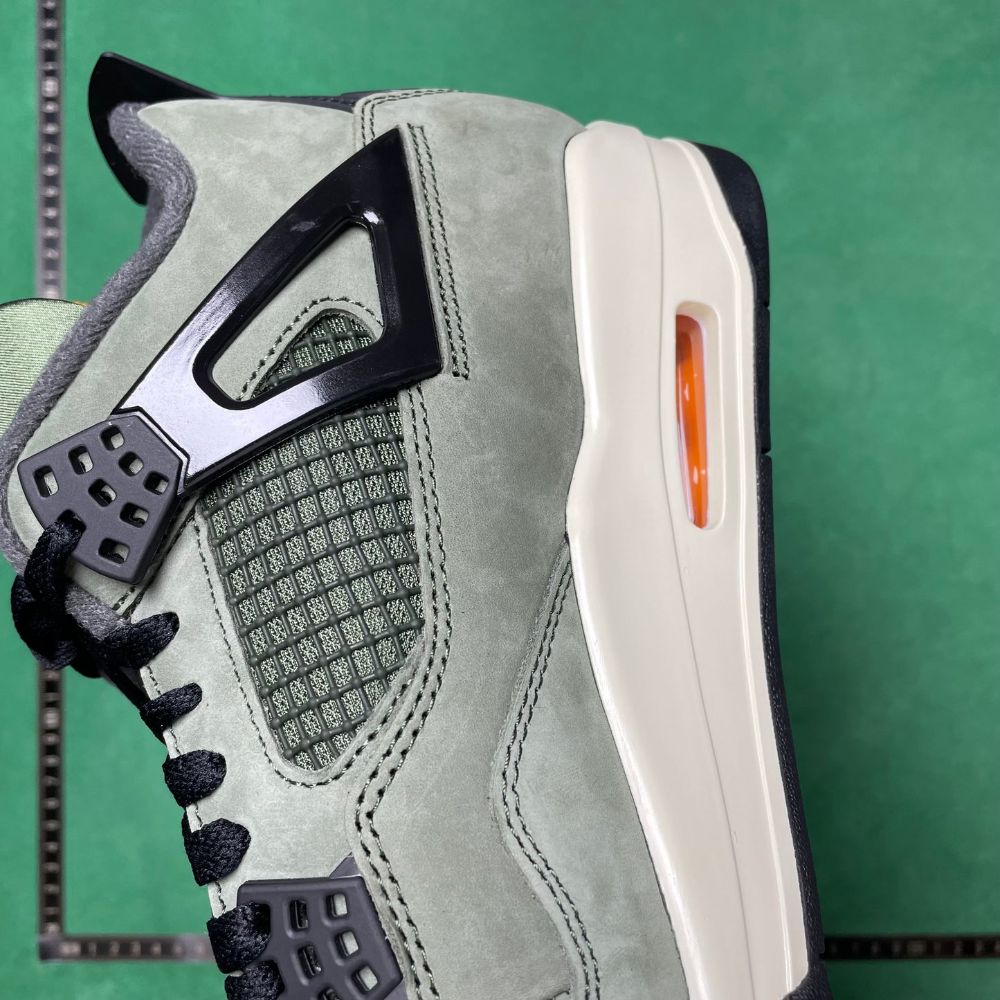 Air Jordan 4 Retro OG SP