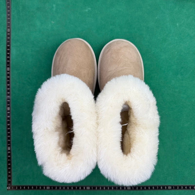 UGG