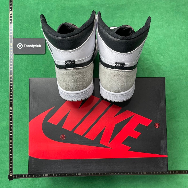 Air Jordan 1