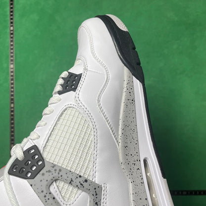 Air Jordan 4 Retro OG
