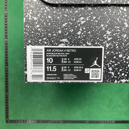 Air Jordan 4 Retro