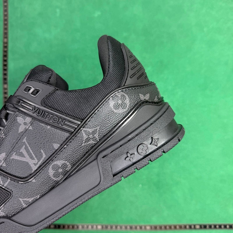 Louis Vuitton  - TT Trainer