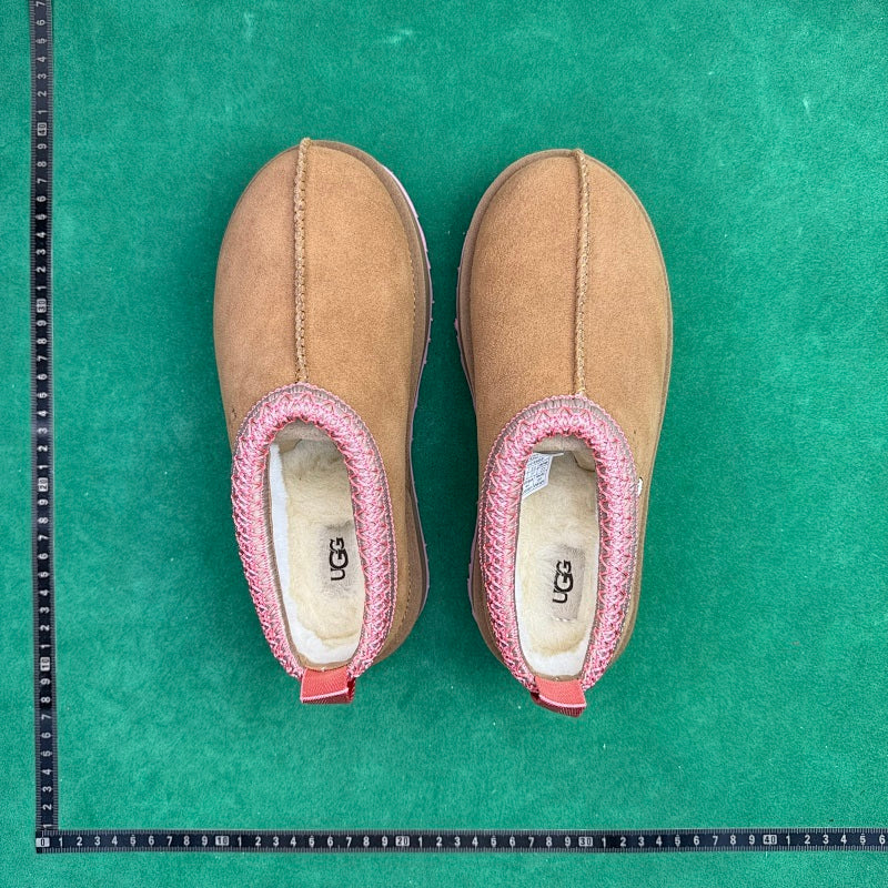 UGG