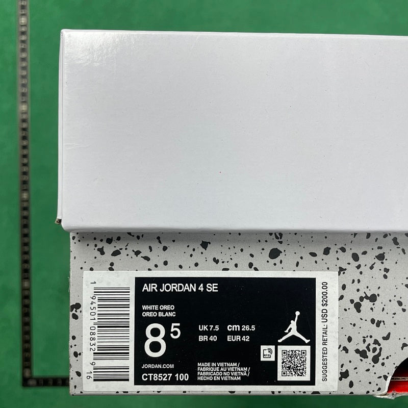 Air Jordan 4 SE