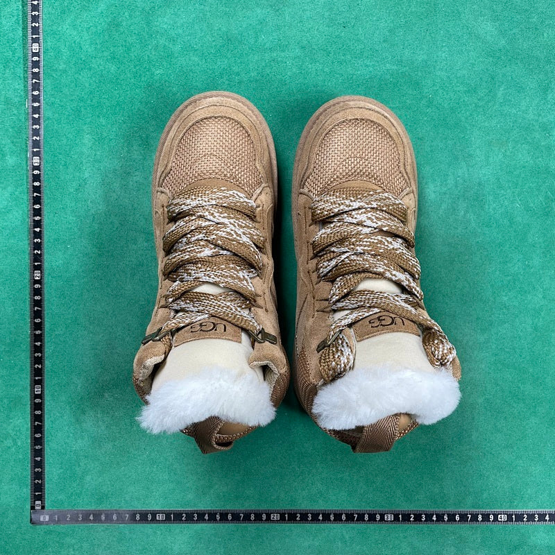 UGG